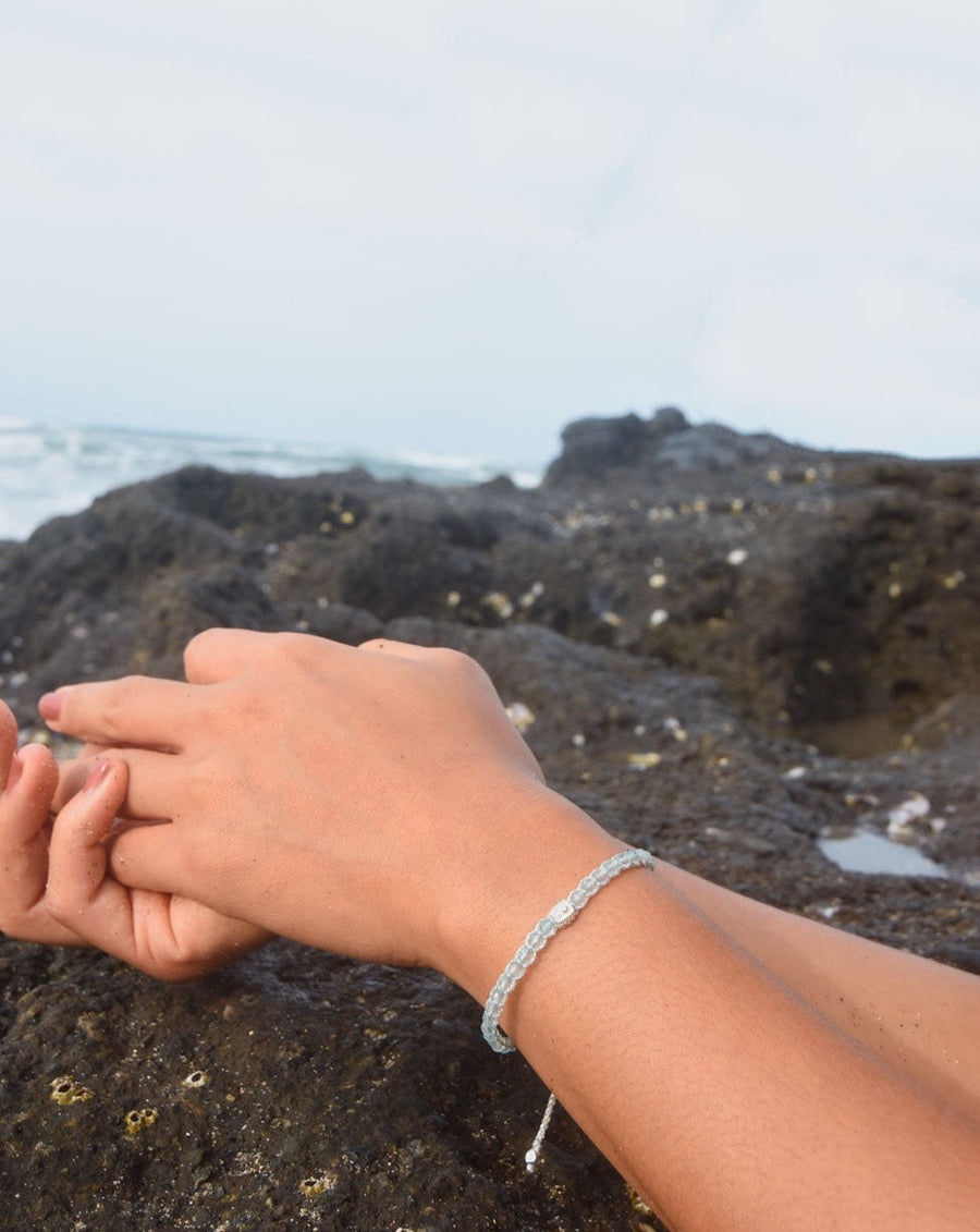 Blue Topaz Bracelet | Silver